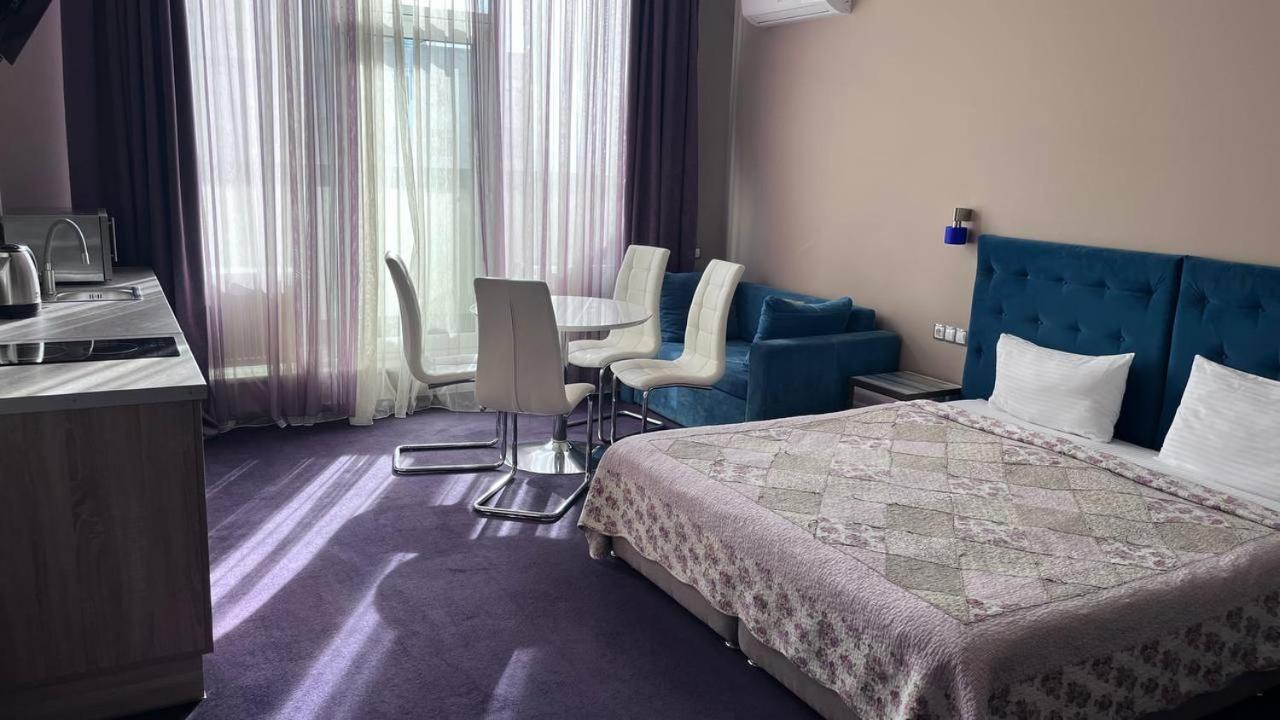 Horizon Hotel Odessa Ngoại thất bức ảnh