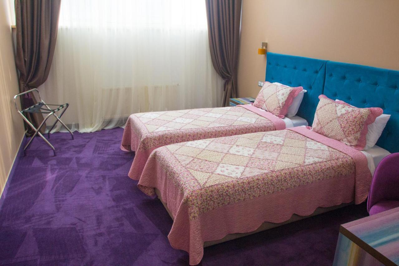 Horizon Hotel Odessa Ngoại thất bức ảnh